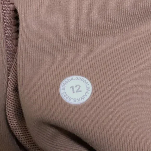 NWT Lululemon Define Jacket *Luon Twilight Rose - Picture 14 of 14